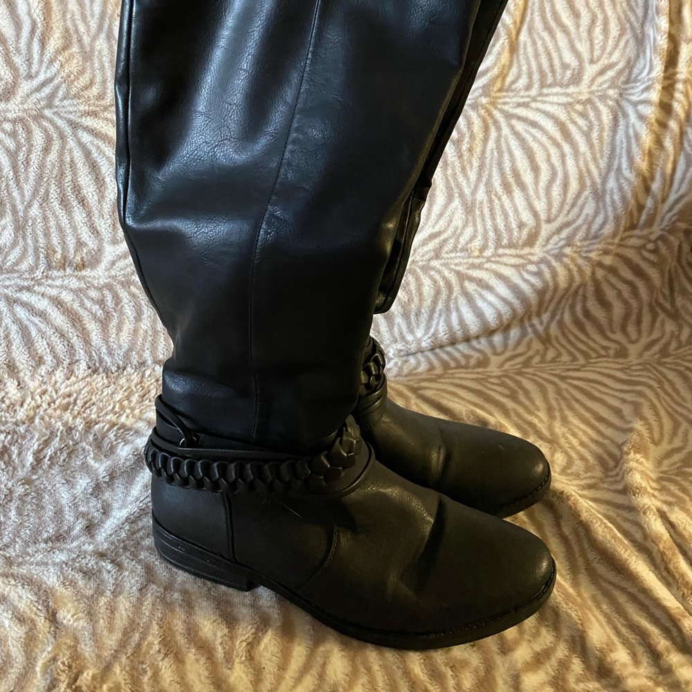 Gently used knee high boots